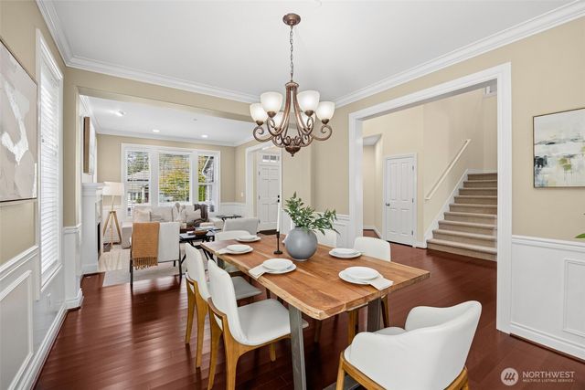 8821 SE 39th Street, Mercer Island, WA 98040