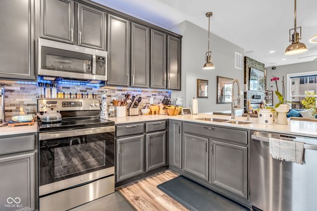 315 Steeples Boulevard, Indianapolis, IN 46222