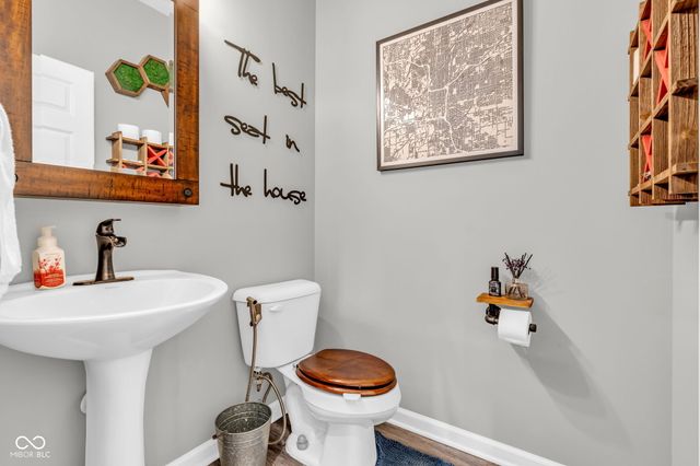 315 Steeples Boulevard, Indianapolis, IN 46222