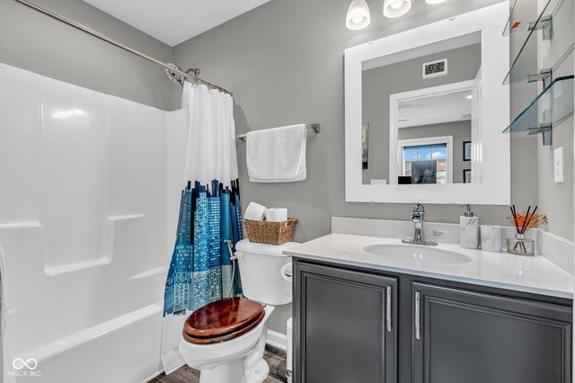 315 Steeples Boulevard, Indianapolis, IN 46222