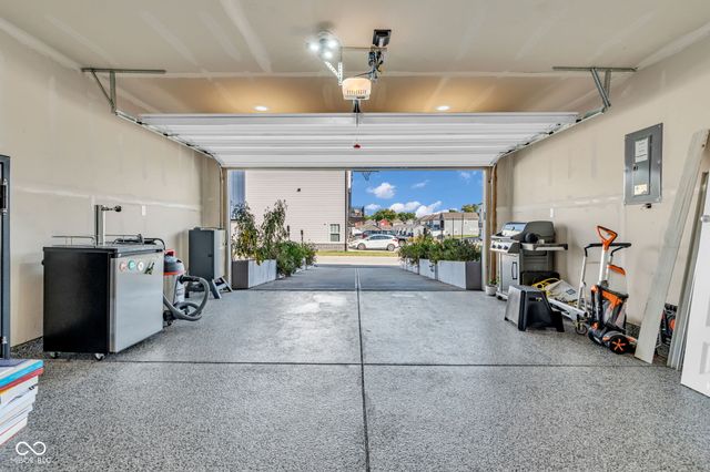 315 Steeples Boulevard, Indianapolis, IN 46222