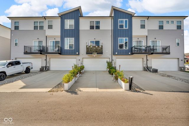 315 Steeples Boulevard, Indianapolis, IN 46222