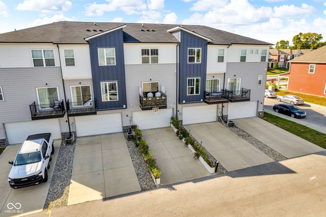 315 Steeples Boulevard, Indianapolis, IN 46222