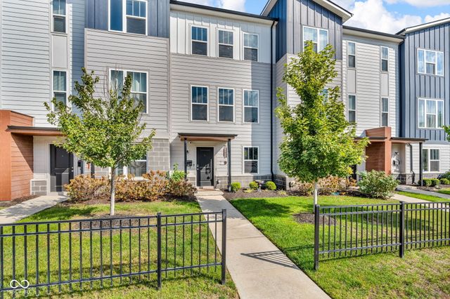 315 Steeples Boulevard, Indianapolis, IN 46222