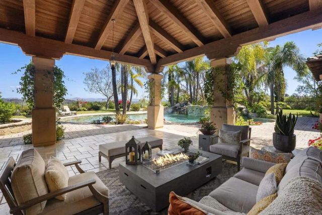4130 Rancho Las Brisas, Carmel Valley, CA 92130
