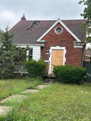 14910 Fairmount Drive, Detroit City, MI 48205