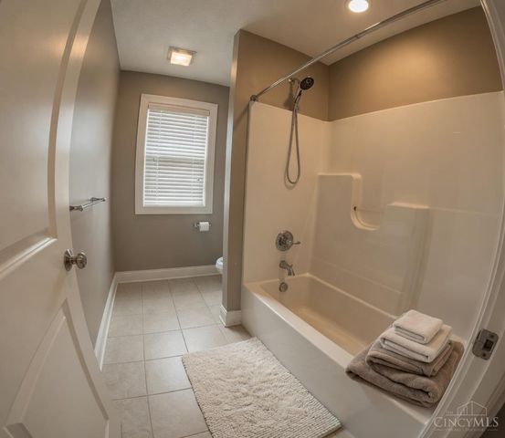8005 Bending Willow Court, Clearcreek Twp., OH 45068