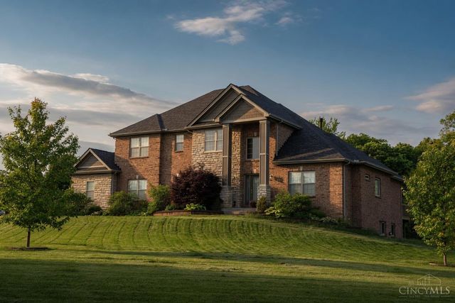 8005 Bending Willow Court, Clearcreek Twp., OH 45068