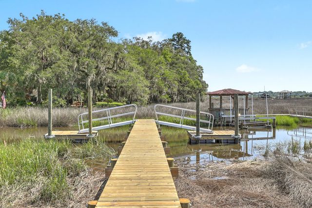 2230 Waterfowl Lane, Charleston, SC 29414