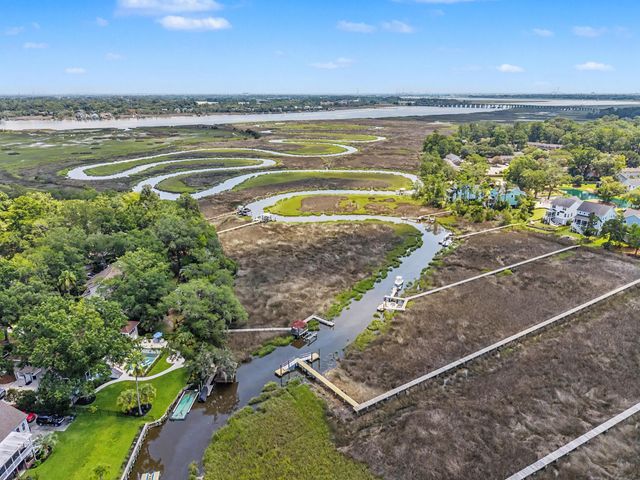 2230 Waterfowl Lane, Charleston, SC 29414