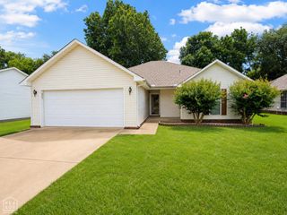 1411 Crepe Myrtle Drive, Jonesboro, AR 72405