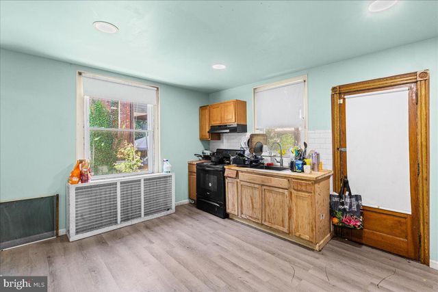5118 N 11TH ST, Philadelphia, PA 19141