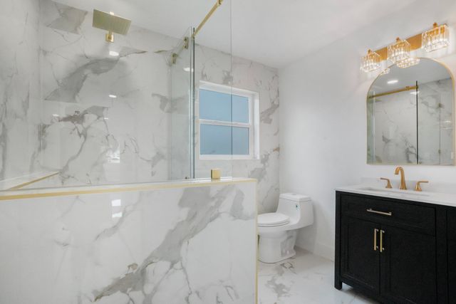 8535 NW 25th Place, Coral Springs, FL 33065