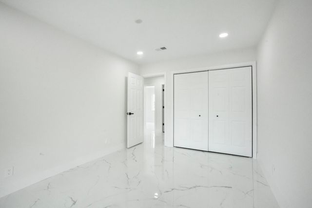 8535 NW 25th Place, Coral Springs, FL 33065