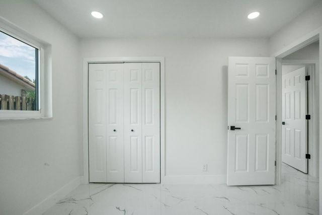 8535 NW 25th Place, Coral Springs, FL 33065