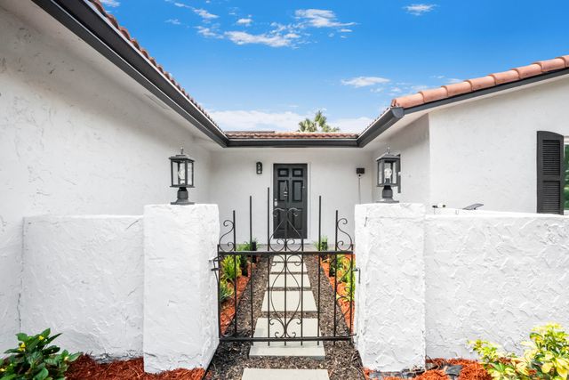 8535 NW 25th Place, Coral Springs, FL 33065