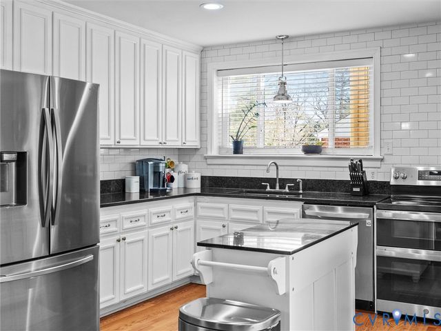 8314 Erma Ln, Richmond, VA 23229