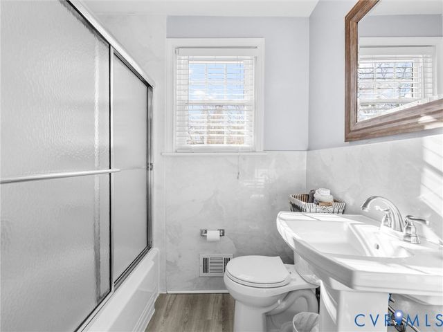 8314 Erma Ln, Richmond, VA 23229