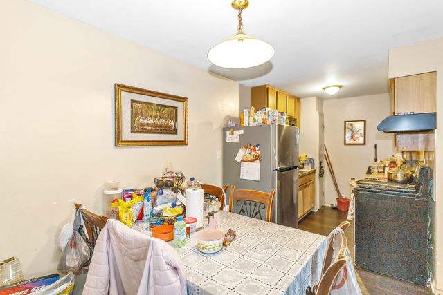 1180 Meadow Lane 6-306, Hoffman Estates, IL 60169