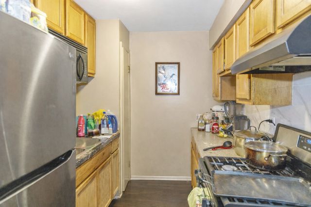 1180 Meadow Lane 6-306, Hoffman Estates, IL 60169