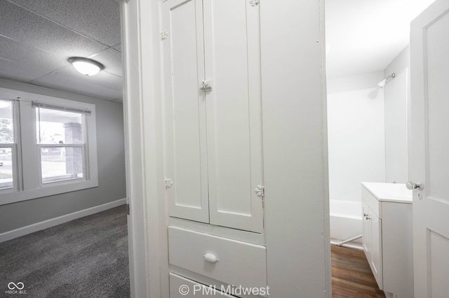 281 N Mount Street, Indianapolis, IN 46222