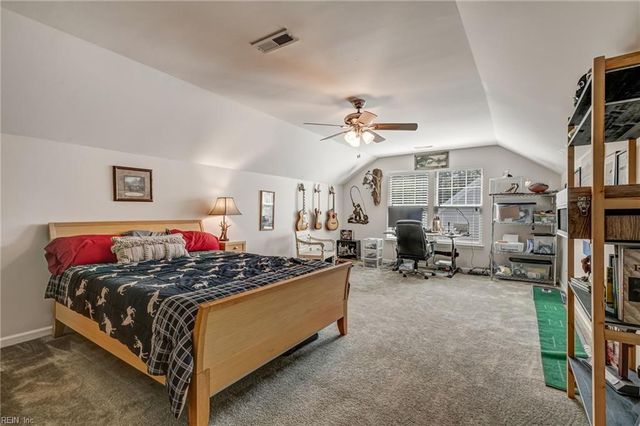 8201 Ruddock PL, Hayes, VA 23072