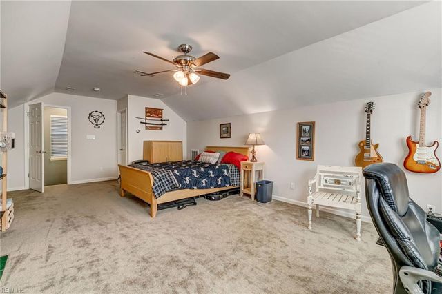 8201 Ruddock PL, Hayes, VA 23072