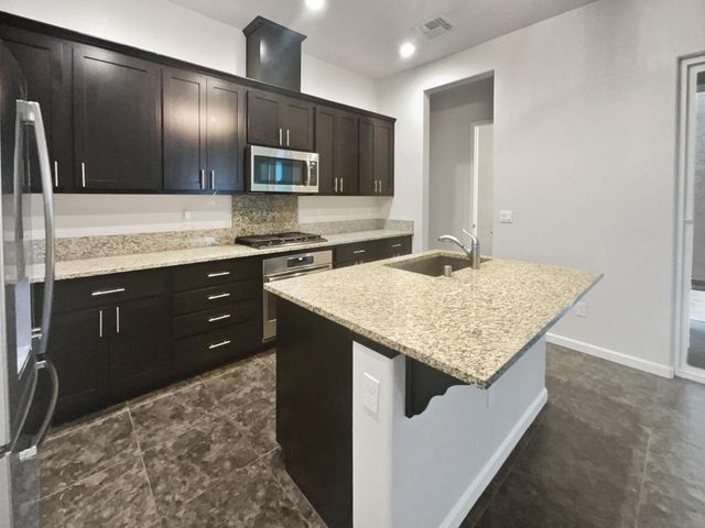 4418 Natomas Central Dr, Sacramento, CA 95834