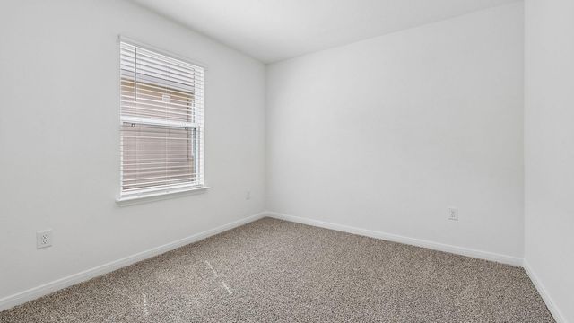 195 Mustang Lake CIR, Buda, TX 78610