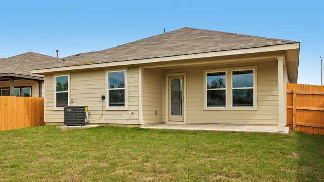 195 Mustang Lake CIR, Buda, TX 78610