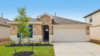 195 Mustang Lake CIR, Buda, TX 78610