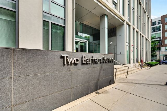 2 Earhart St 134, Cambridge, MA 02141