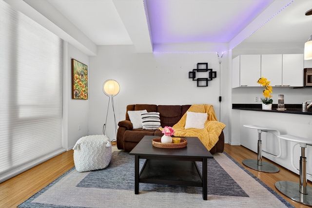 2 Earhart St 134, Cambridge, MA 02141