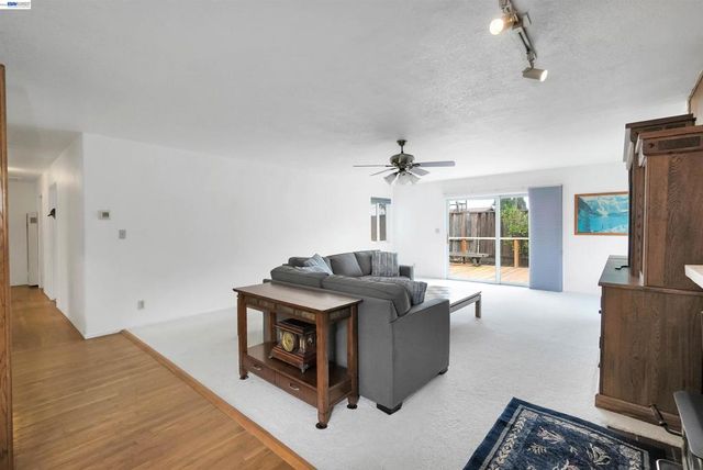 26257 Coleman Ave, Hayward, CA 94544