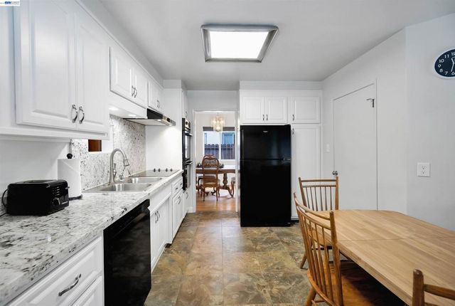 26257 Coleman Ave, Hayward, CA 94544