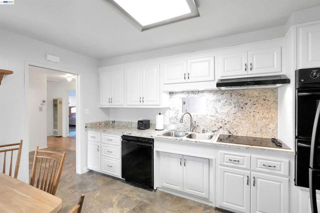 26257 Coleman Ave, Hayward, CA 94544