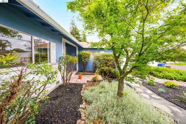 26257 Coleman Ave, Hayward, CA 94544