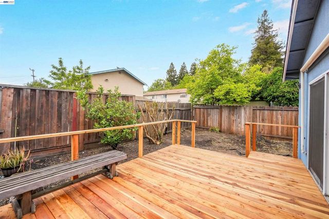 26257 Coleman Ave, Hayward, CA 94544