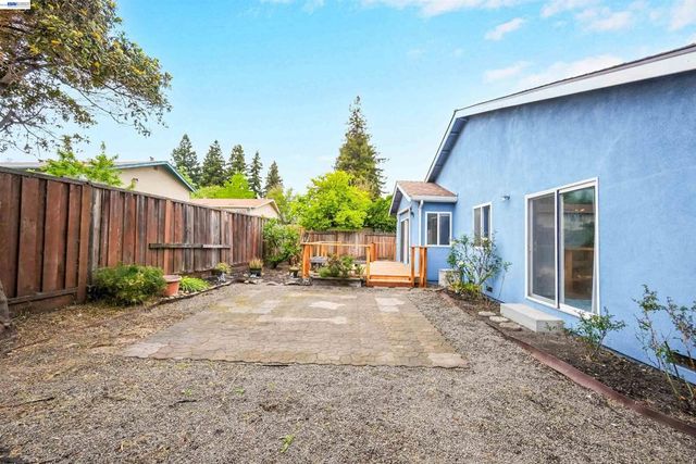 26257 Coleman Ave, Hayward, CA 94544