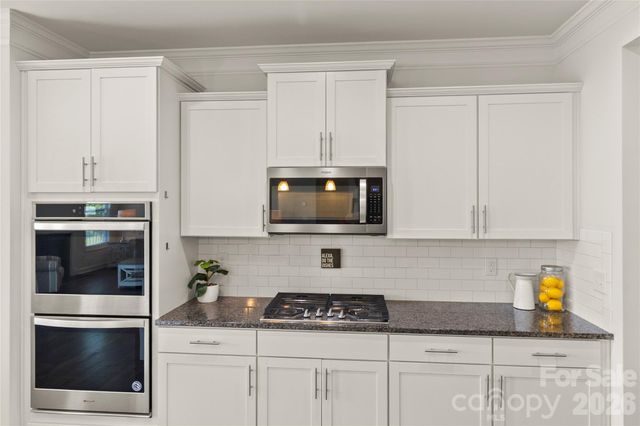 2011 Saddlebred Drive, Iron Station, NC 28080