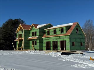 1495 Pippin Orchard Road, Cranston, RI 02921