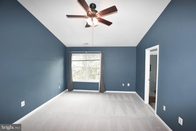 47616 COMER SQ, Sterling, VA 20165