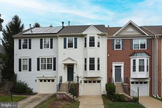 47616 COMER SQ, Sterling, VA 20165
