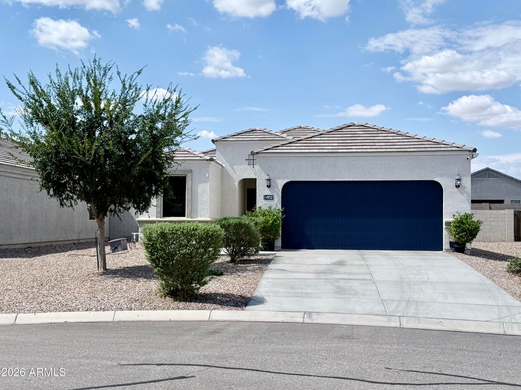 4952 E CHROMIUM Road, San Tan Valley, AZ 85143 — exterior