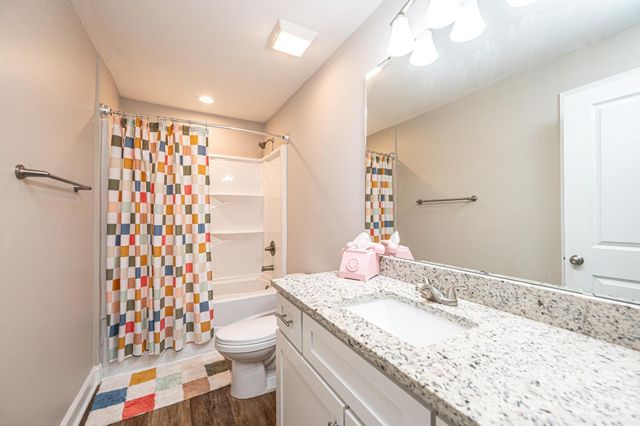 1203 Hillsboro Court, Lenoir, NC 28645