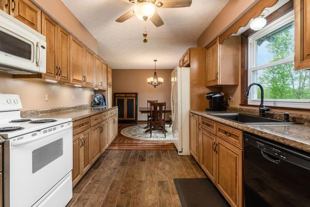 8263 Bennington Chapel Road, Centerburg, OH 43011