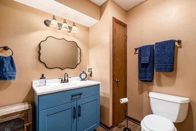8263 Bennington Chapel Road, Centerburg, OH 43011
