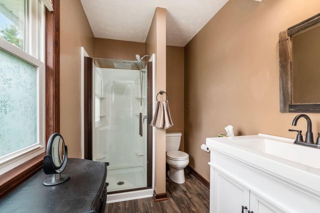 8263 Bennington Chapel Road, Centerburg, OH 43011