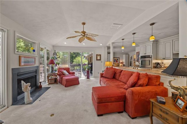 2409 Millwood RD, Virginia Beach, VA 23454