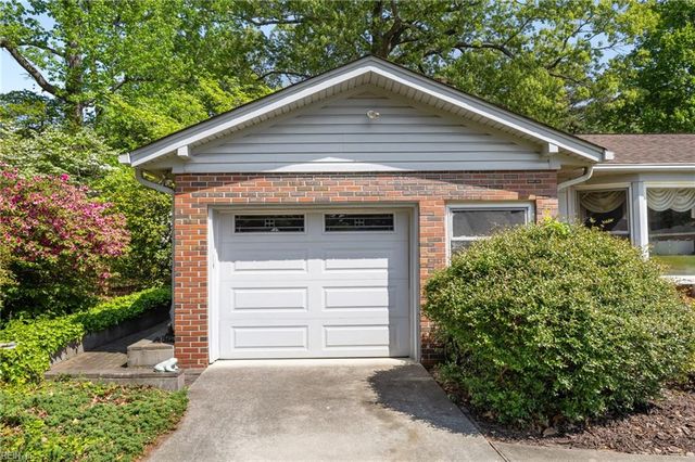 2409 Millwood RD, Virginia Beach, VA 23454